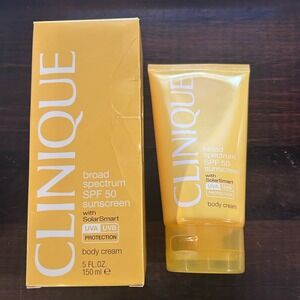 New Clinique Broad‎ Spectrum SPF 50 Sunscreen Body Cream White - 5oz/150ml